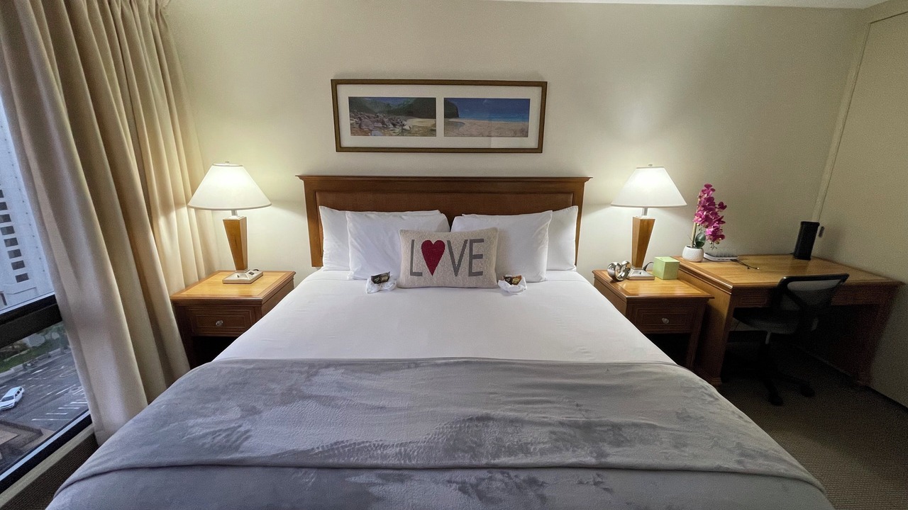 Photo of Bedroom in Waikiki