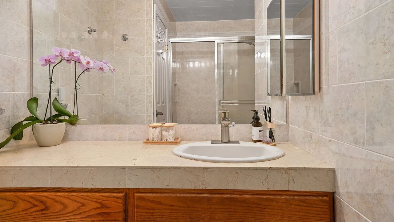 Photo of Bathroom in Princeville