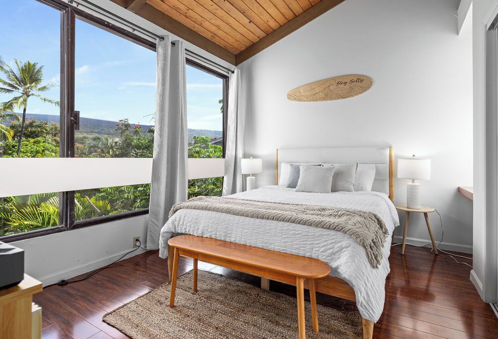 Photo of Bedroom in Historic Kailua Village