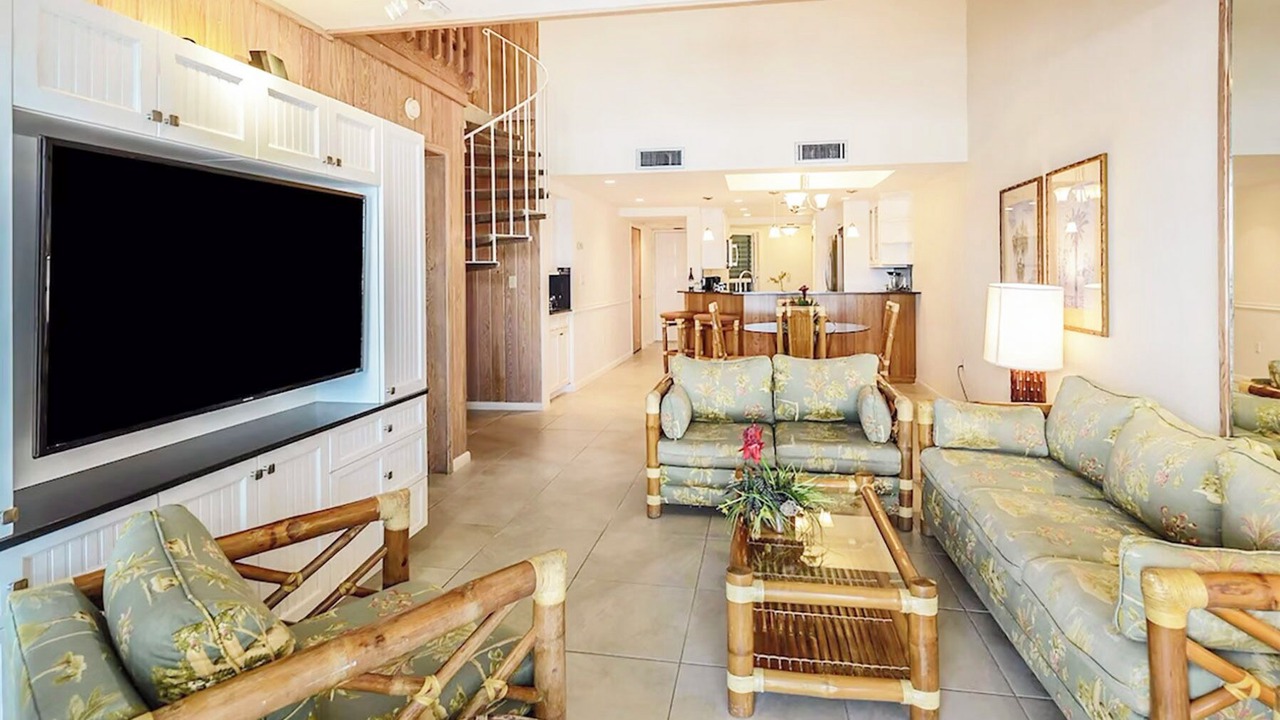 Photo of Livingroom in Historic Seaport