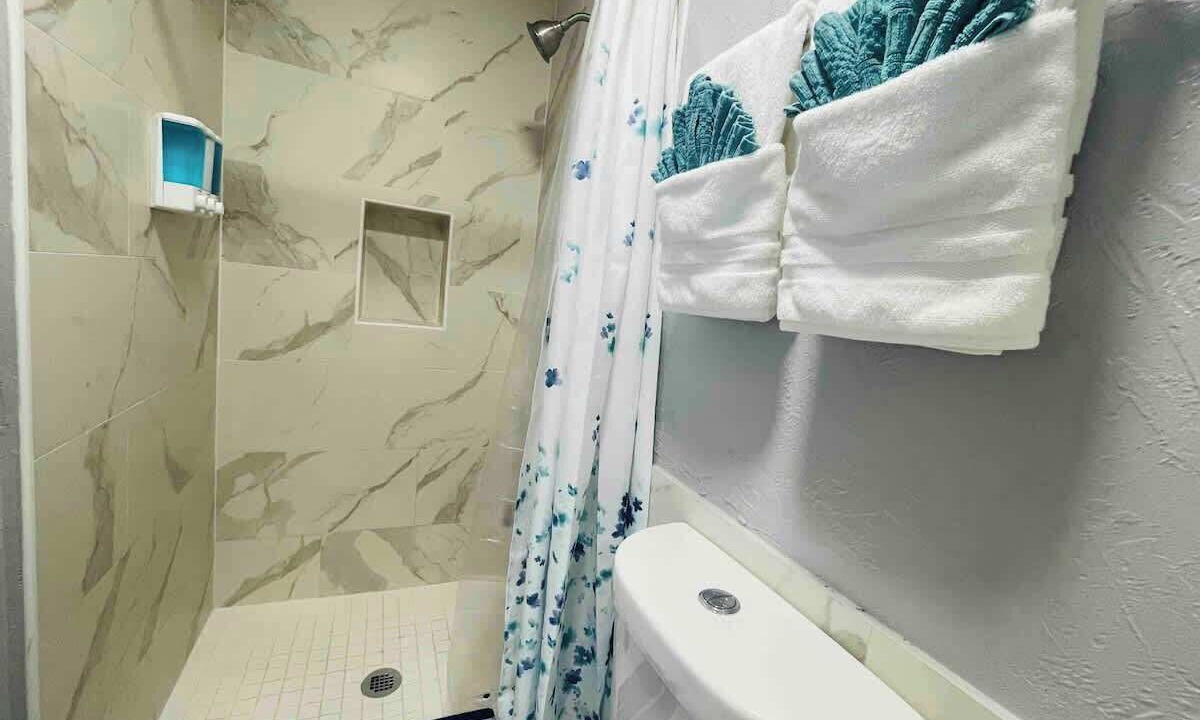 Photo of Bathroom in Hawaii Kai