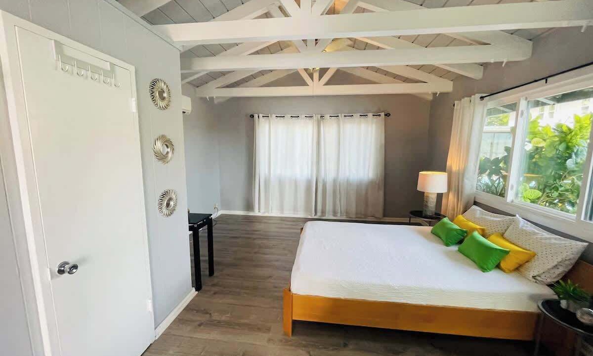 Photo of Bedroom in Hawaii Kai