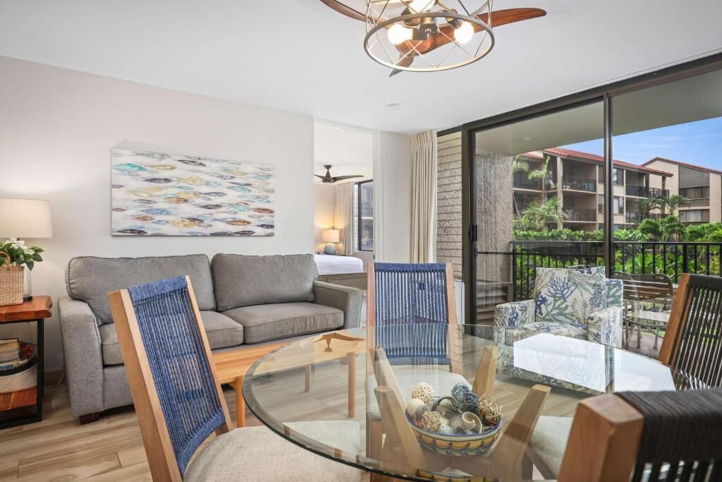 Photo of Livingroom in Honokowai