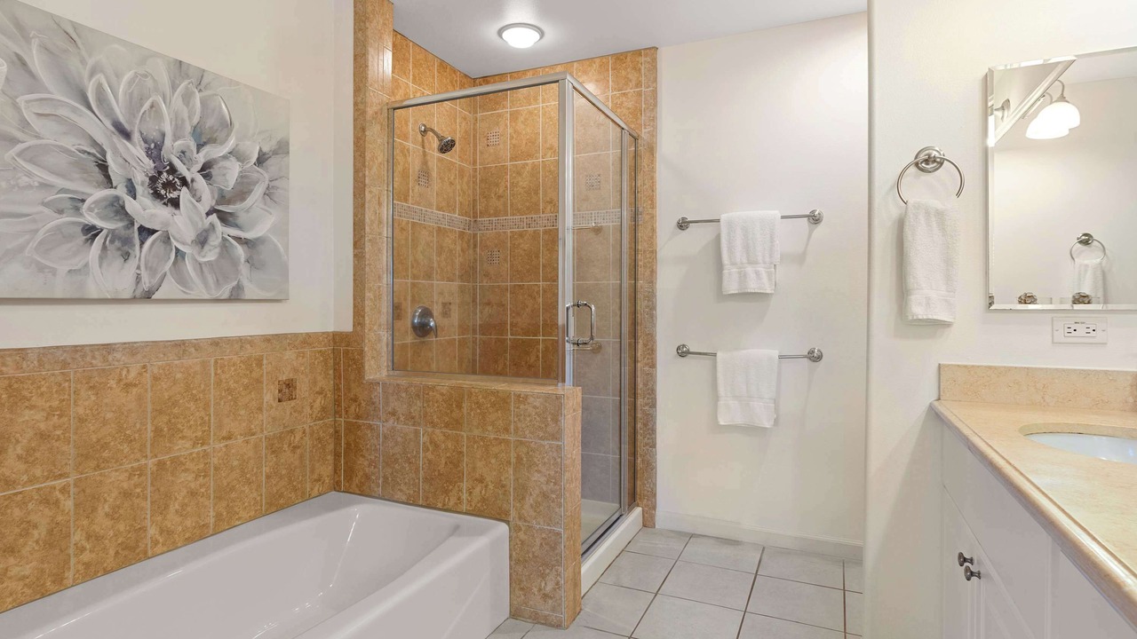 Photo of Bathroom in Waikoloa