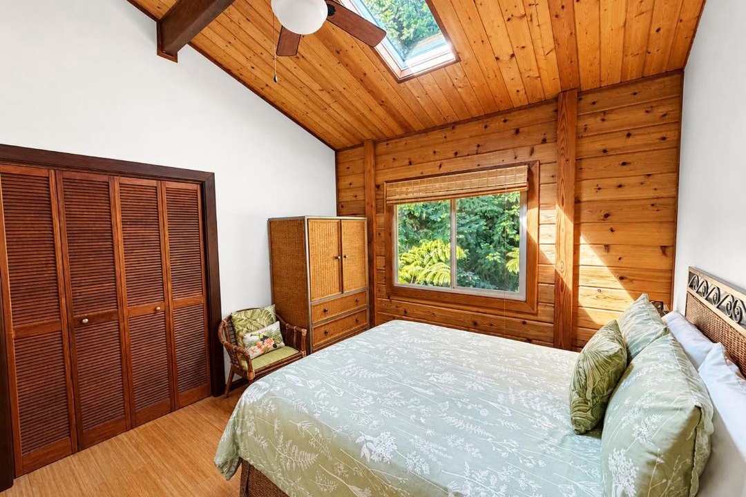 Photo of Bedroom in Volcano