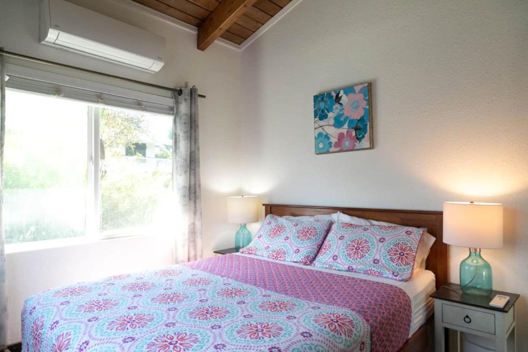 Photo of Bedroom in Mokuleia