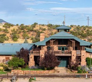Cougar Ridge Lodge 