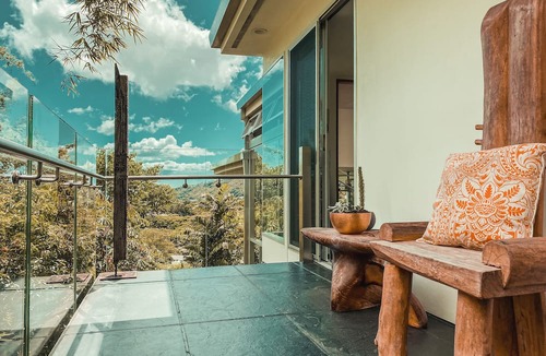 Downtown Honolulu House | Most Contemporary Estate in the heart of Honolulu-Luxury Living .
