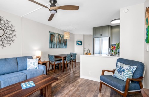 Kihei Condo | 2 2 Oceanview Modern Resort Vistas