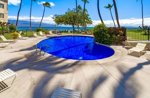 Maalaea Apartment | 2 Bed Maui Retreat with 5 miles of beach!