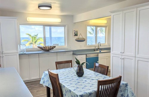 Keaau House | Ocean FRONT Home - Whale Watching Starts Nov-May! BOOK NOW!