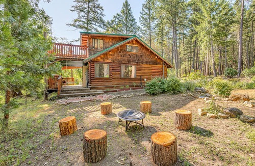 Jacksonville House | -River Retreat Log Cabin w/Gym, Game Room, and Sauna-