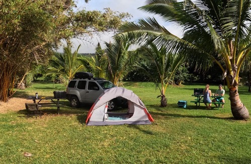Kahului Condo | Epic Maui Camping - Affordable Adventure in Paradise SUV + gear