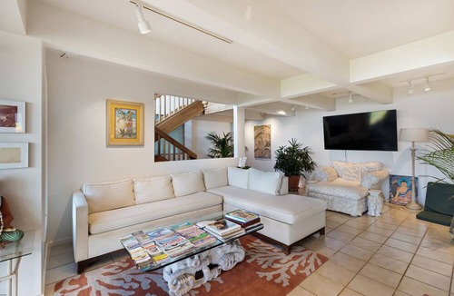 Makawao House | Exceptional Upcountry Villa with breathtaking views