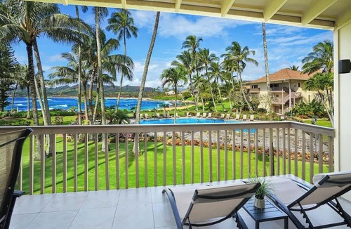 Wailua Condo | Modern Luxury Renovated Ocean View Condo - Steps to the beach with Pool and A/C
