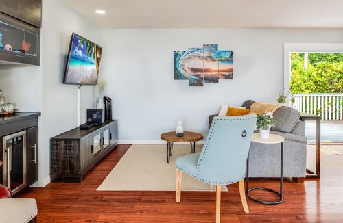 Kailua-Kona House | Kona Ocean View Home - Downtown, Fruit Trees, Sunset views