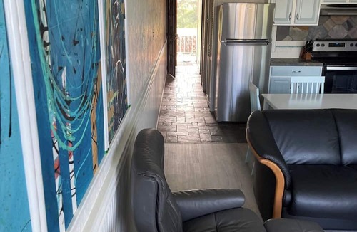 Kuau Condo | Newly renovated 2nd floor condo — 150 yards from Mama’s Beach!