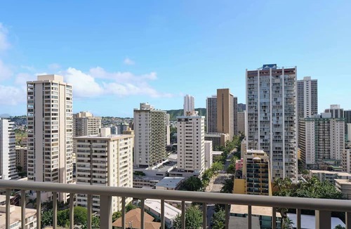 Waikiki Hotel | Great for Groups! 3 Comfortable Units, Near to Honolulu Zoo!