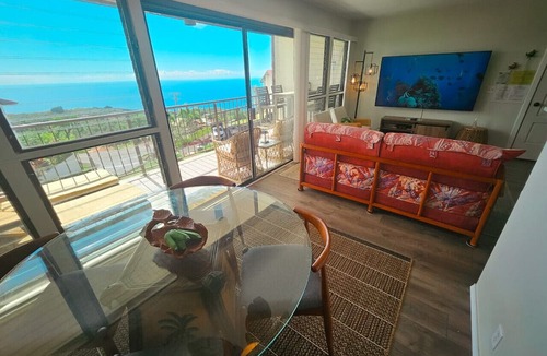 Honalo Condo | Peaceful Kona Getaway with Ocean Views | 2-Bedroom Condo at Kona Coffee Villas