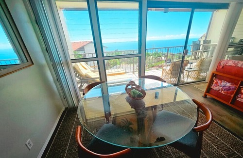 Honalo Condo | Peaceful Kona Getaway with Ocean Views | 2-Bedroom Condo at Kona Coffee Villas