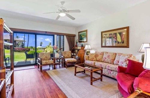 Lihue Condo | Ground-Floor Ocean View W/Lanai–Kaha Lani #105