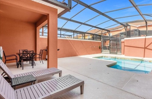 Bay Lake House | 4 Bedrooms/3 Bathrooms/Paradise Palms (8925 BP)