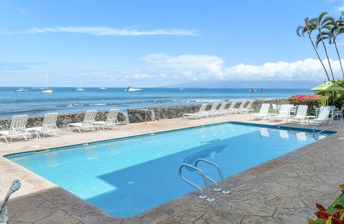Historic Lahaina Front Street Condo | New Listing! Heart of Lahaina, an Oceanfront stay