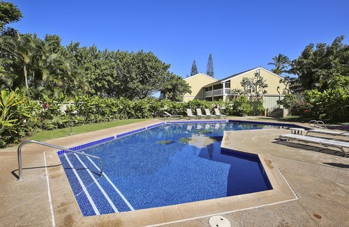 Kahuku Condo | Turtle Bay Sea Breeze.Price drop open dates in Aug. starting at $270 nightly