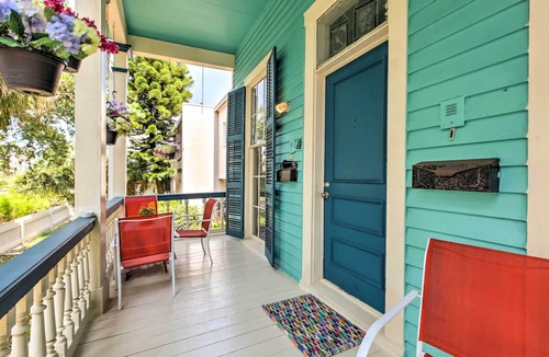 San Jacinto Apartment | < 1/2 Mi to Porretto Beach! Couples Retreat