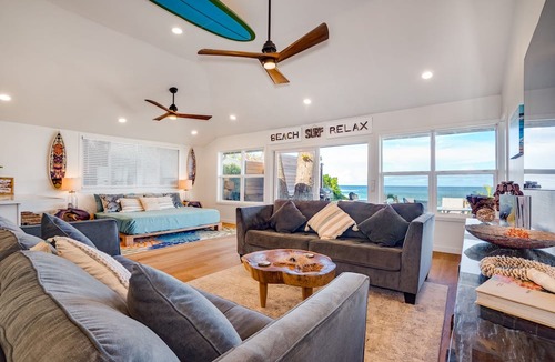 Waialee House | Beachfront | Sunsets | Spa | Surf Spot
