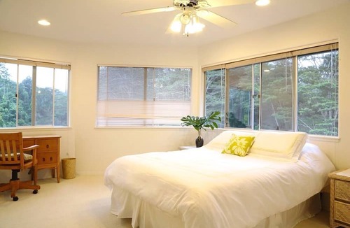 Hilo House | Gorgeous! The Waterfall Retreat At Reed's Island