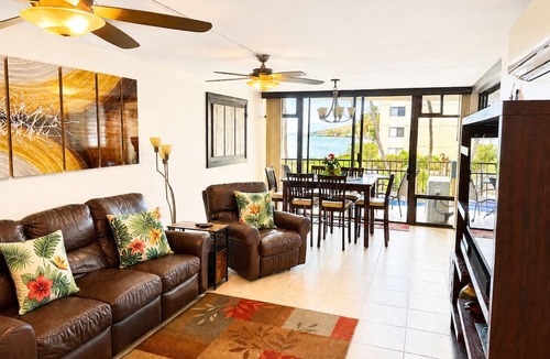 Maalaea Condo | Summer Specials-Luxury Ocean Front Condo Free Wi-Fi. Legal Rental