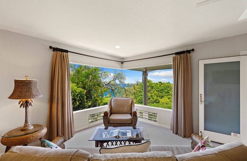 Princeville House | 5 Bedroom Open Plan with Ocean Views, Queens Bath, Bali Hai, and Golf Course
