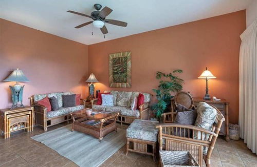 Lihue Condo | 2 Bedroom Ocean View w/Lanai – Kaha Lani 107