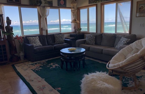 Waialee House | Haleiwa oceanfront inquiry special rate options