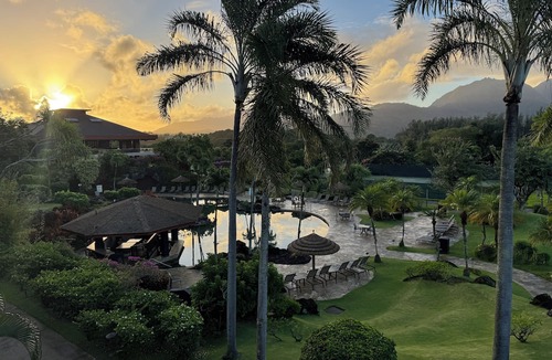 Princeville Apartment | HanaleiBayRESORT2311, 239.00 10/18-21 BlowOutSaleBeachFront10Stars! AmazingView!