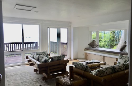 Hauula House | House of the Rising Sun - Hale O Kalahiki - Serene Oceanfront