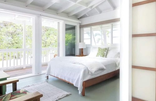 Kailua-Kona Cottage | Seaside Zen Cottage - A beach is your front yard