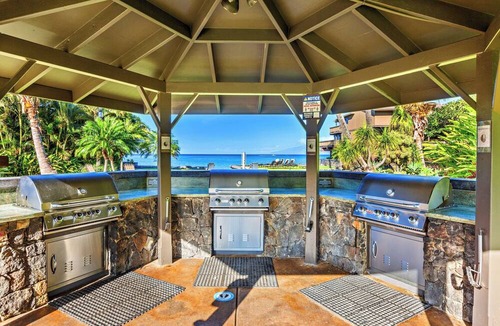 Kahana Condo | Ocean View Kahana 2BR w/secluded beach,pool, AC,2 Lanai's-Maui Condo Rental