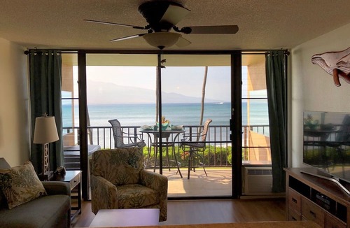 Maalaea Condo | Spectacular Oceanfront Views