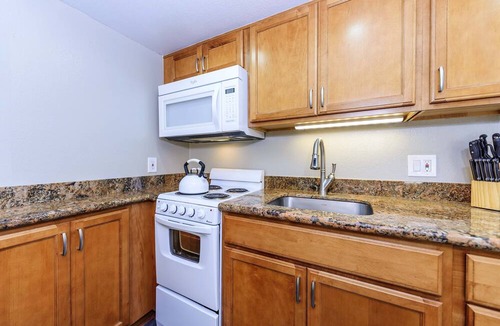 Kahana Condo | Now Renting! Tropical Studio 119 at Royal Kahana