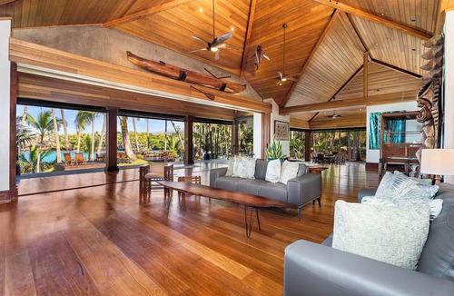 Keauhou House | Hahalua Bay Villa by Gather: Luxury Oceanfront Estate w/Pool & Views