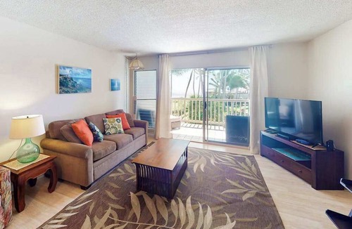 Ualapue Apartment | August Special! Take In Water Views from a Condo with Pool, Tennis & Free WiFi