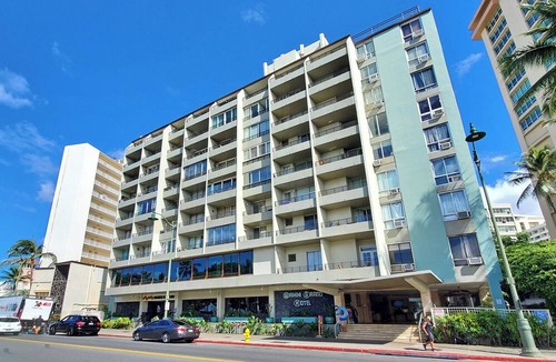 Waikiki Apartment | Waikiki Grand Hotel® 511 🕶 Ocean view Queen Studio w/Balcony, Pool & WiFi