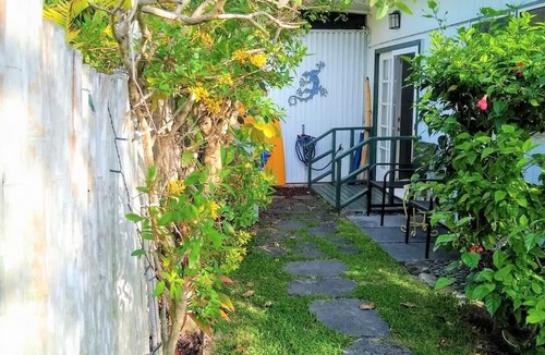 Kailua Apartment | Affordable Island Getaway with private yard