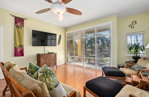 Ko Olina Condo | Seaside Sanctum: Work and Play