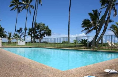 Punaluu Condo | BEACHFRONT Condo OCEANVIEW -Quiet, SANDY Beach -Snorkeling, Free Parking, Extras