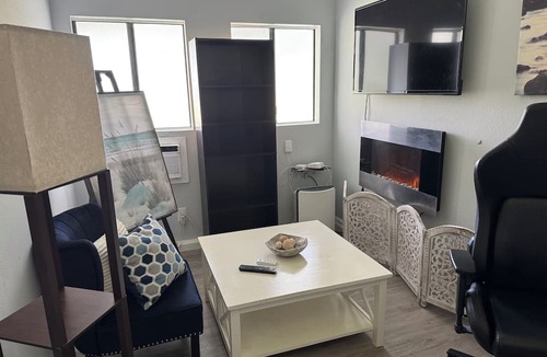 Keaau House | Spacious 5-bedroom house with WiFi, fitness room in enchanting Keaau