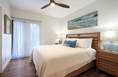 Lihue Condo | Oceanfront Bliss at Kaha Lani 211 - Sunrise Views & Private Paradise
