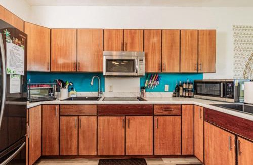 Honomu House | Heavenly Hawaii Retreat Home near Hilo and Ocean and Waterfalls